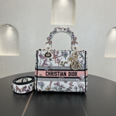 Dior Shopping Bags